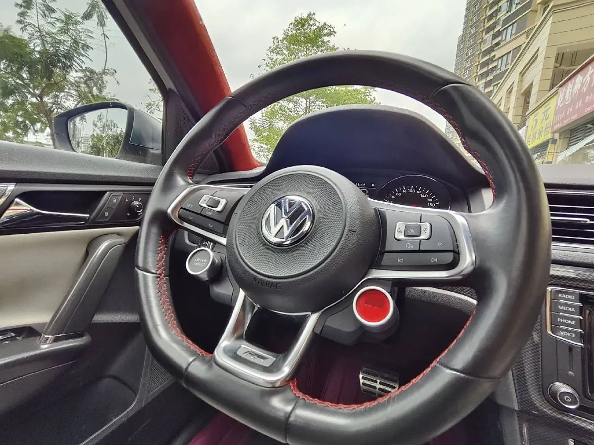 2014 Volkswagen Cross Lavida 1.4T 131HP L4 7DCT,autocango,china used car exporter,china ev exporter,chinese used car exporter,chinese used ev exporter