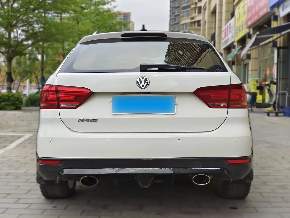 2014 Volkswagen Cross Lavida 1.4T 131HP L4 7DCT,autocango,china used car exporter,china ev exporter,chinese used car exporter,chinese used ev exporter