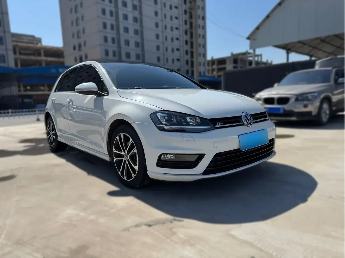 2017 Volkswagen Golf 1.4T 150HP L4 7DCT