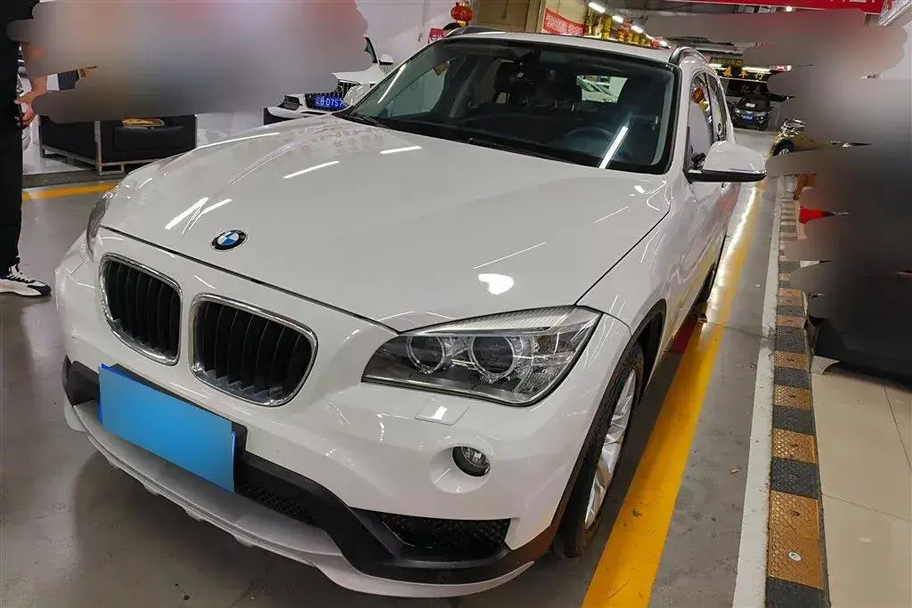 2014 BMW X1 2.0T 156HP L4 8AT