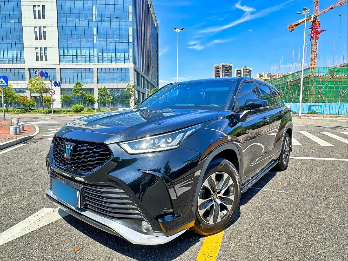 2022 Toyota Crown Kluger 2.5L 192HP L4 E-CVT Hybrid