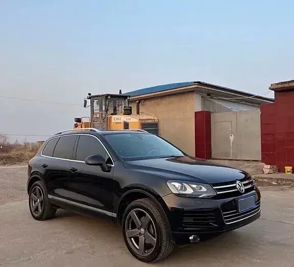 2011 Volkswagen Touareg 3.0T 290HP V6 8AT