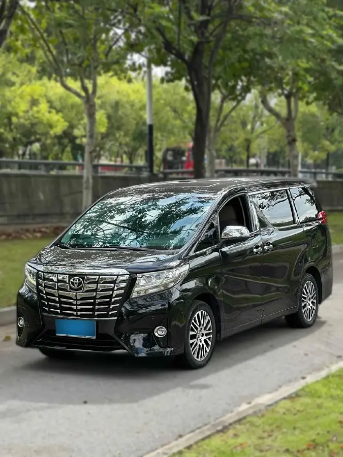 2018 Toyota Alphard 3.5L 275HP V6 6AT