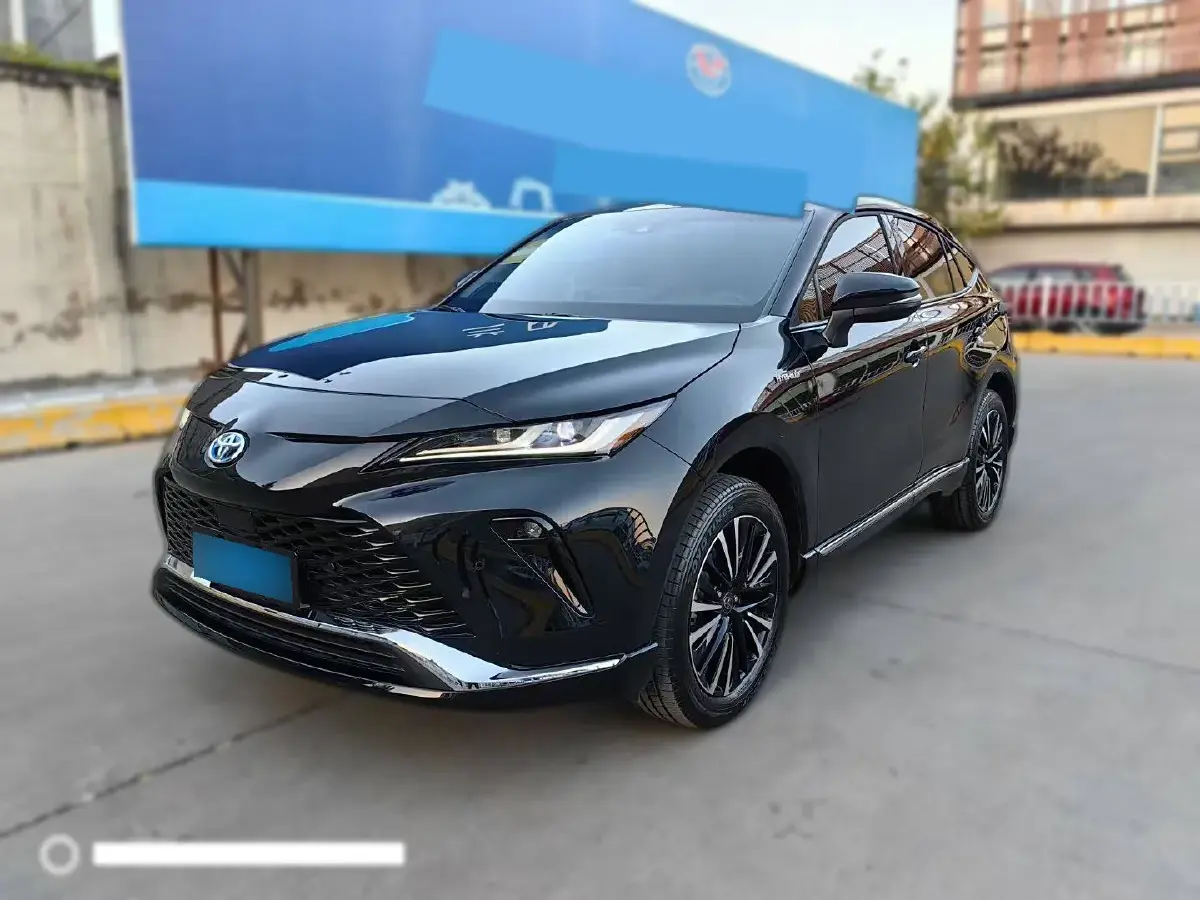 2023 Toyota Venza 2.5L 178HP L4 E-CVT Hybrid