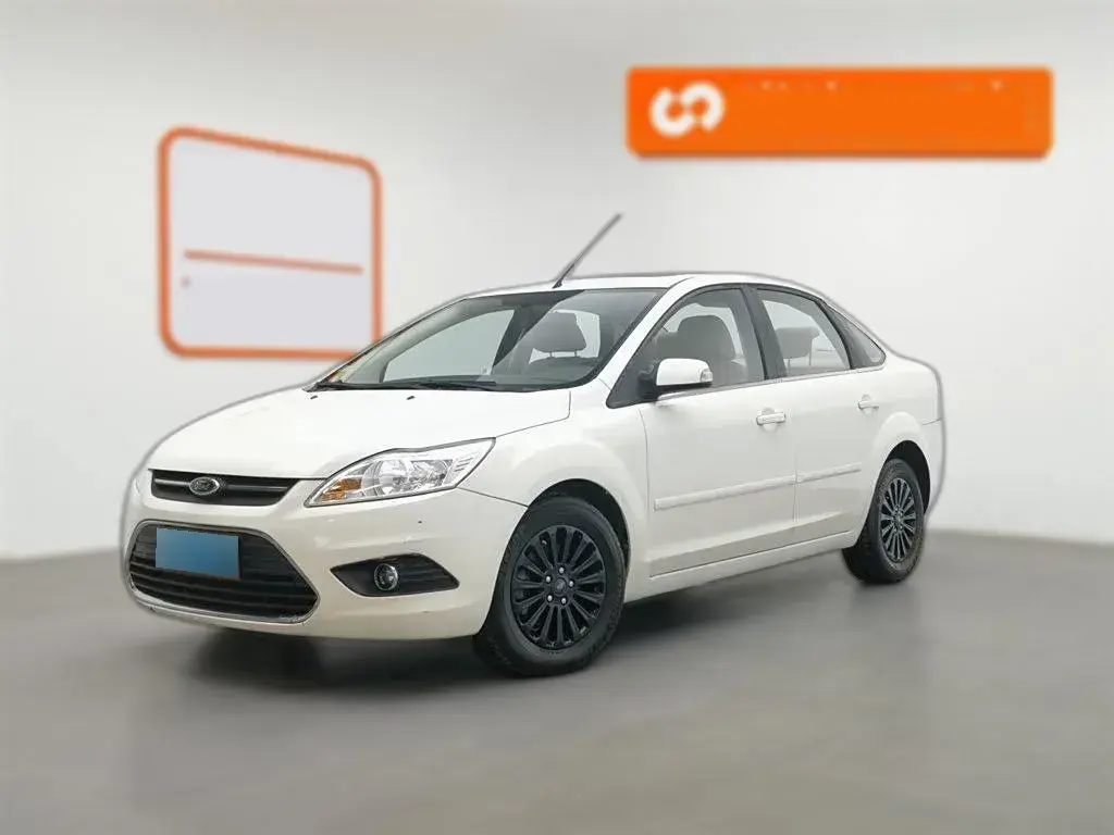 2013 Ford Focus 1.8L 124HP L4 4AT