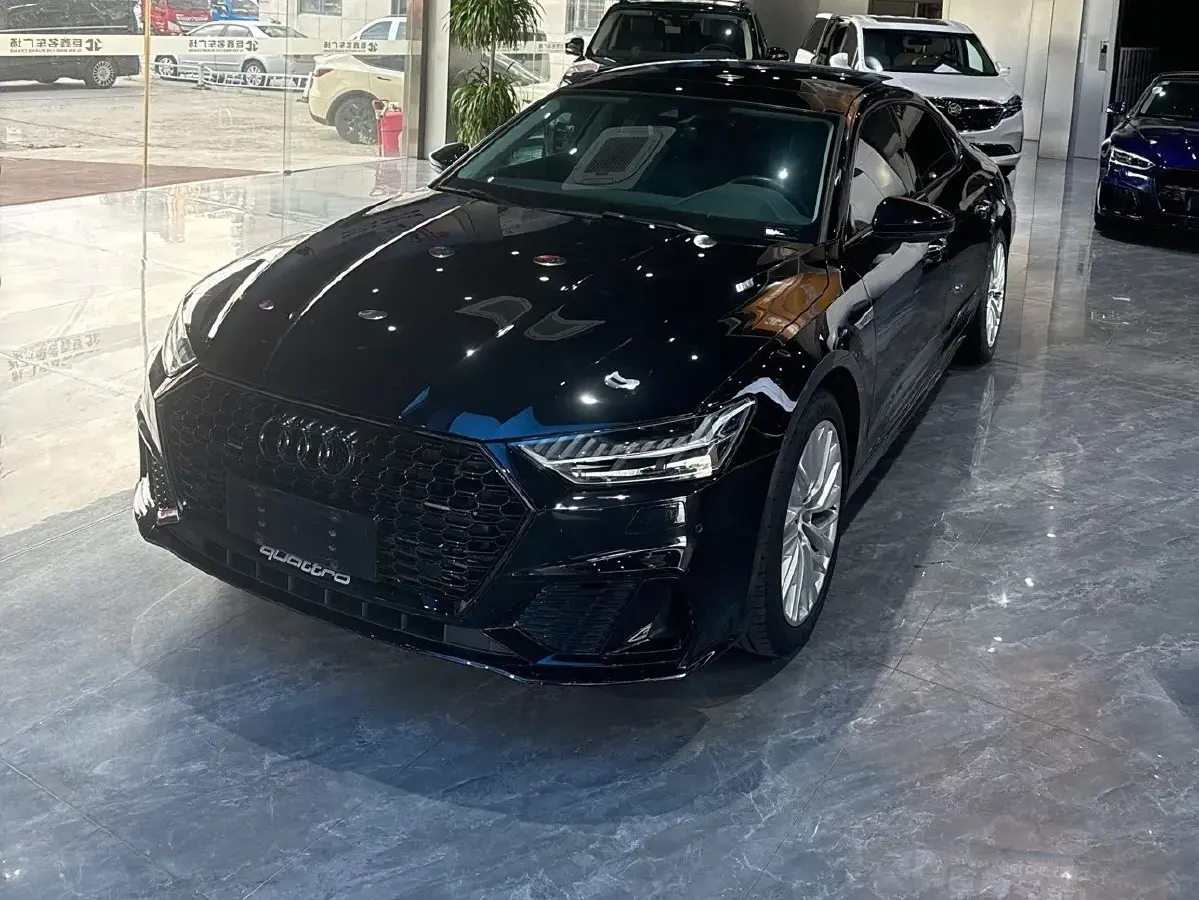 2023 Audi A7L 2.0T 245HP L4 7DCT