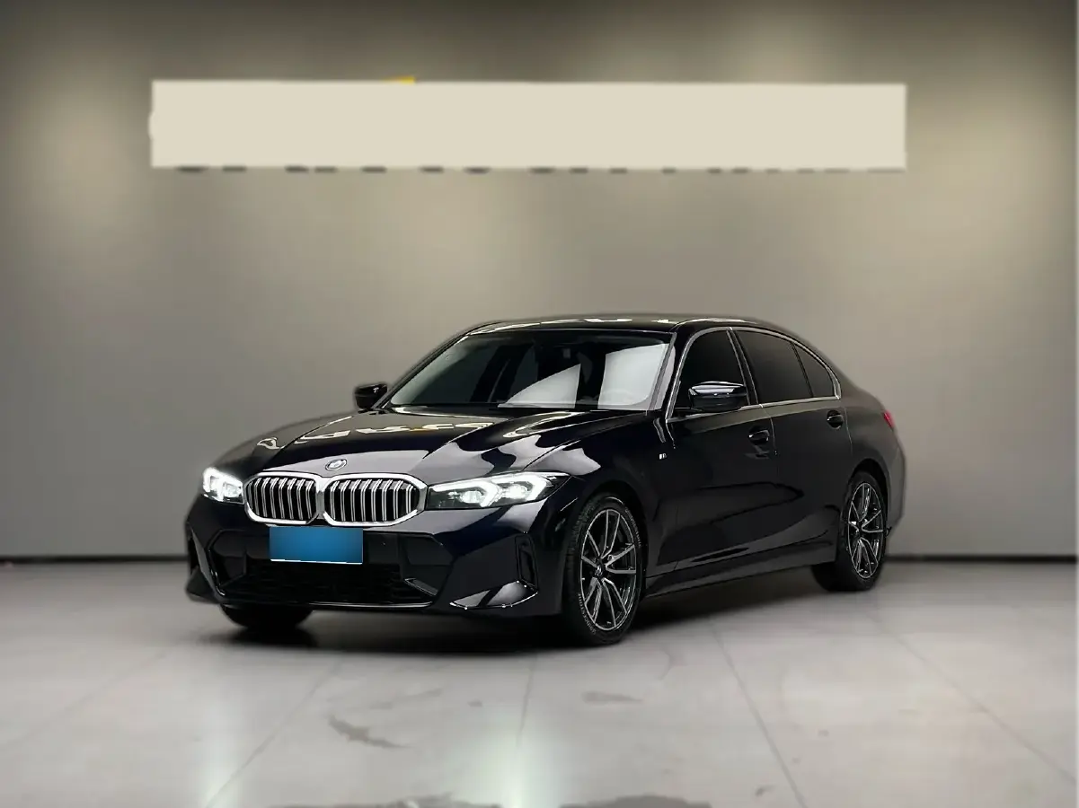 2024 BMW 3 Series 2.0T 156HP L4 8AT