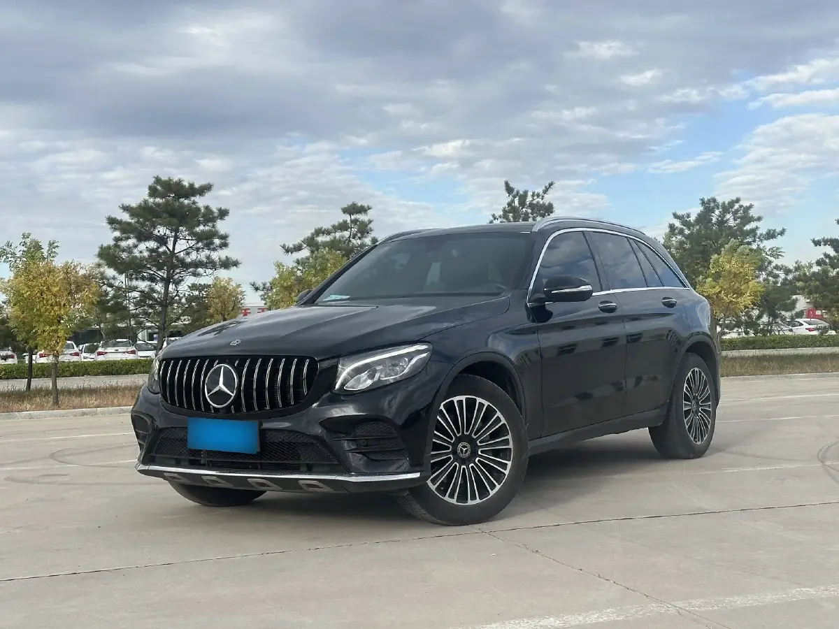 2018 Mercedes-Benz GLC Class 2.0T 211HP L4 9AT