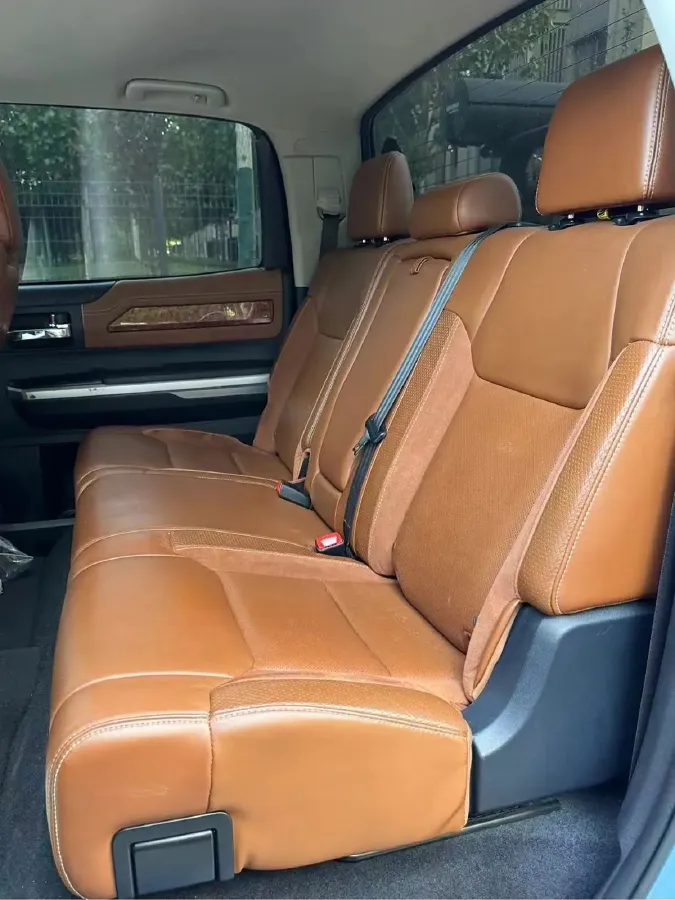 2014 Toyota Tundra 5.7L 386HP V8 6AT,autocango,china used car exporter,china ev exporter,chinese used car exporter,chinese used ev exporter