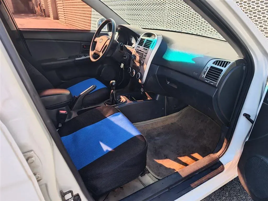 2010 Kia Cerato 1.6L 112HP L4 5MT,autocango,china used car exporter,china ev exporter,chinese used car exporter,chinese used ev exporter