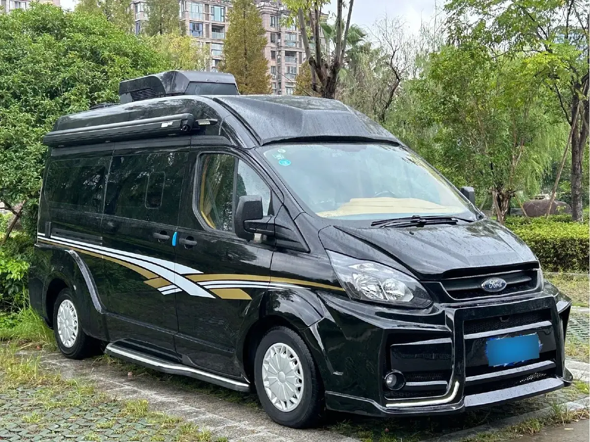 2019 Ford Transit 2.0T 202HP L4 5MT