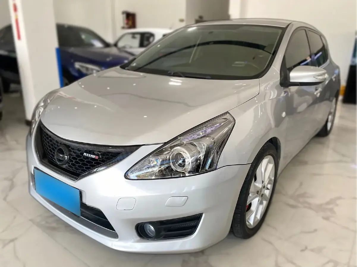 2011 Nissan Tiida 1.6T 190HP L4 6MT