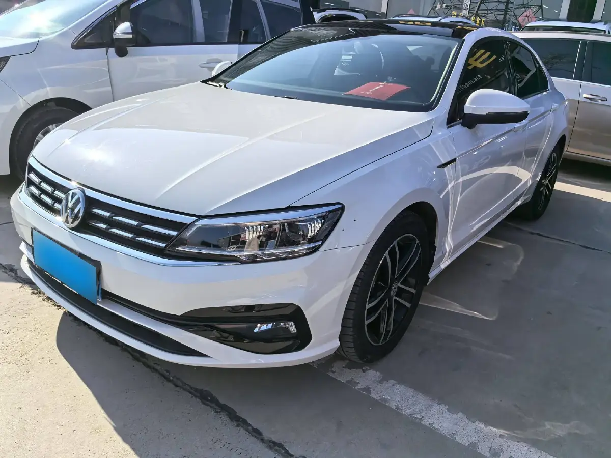 2021 Volkswagen Lamando 1.4T 150HP L4 7DCT