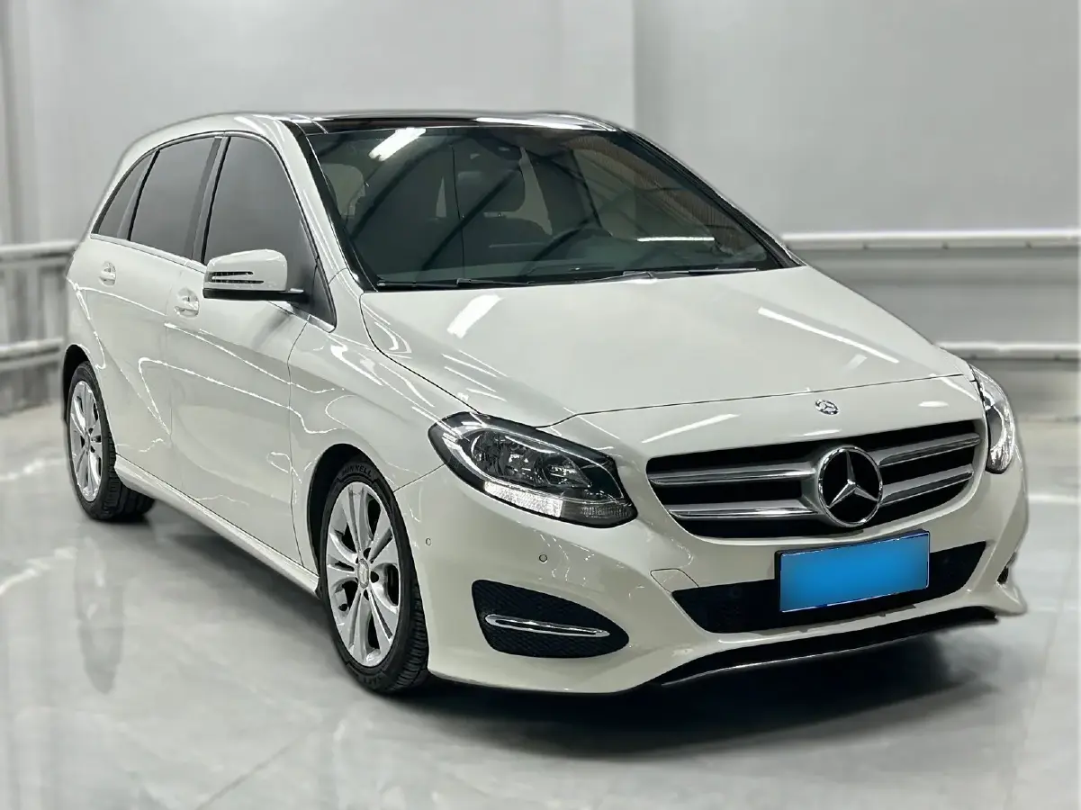 2015 Mercedes-Benz B Class 1.6T 156HP L4 7DCT