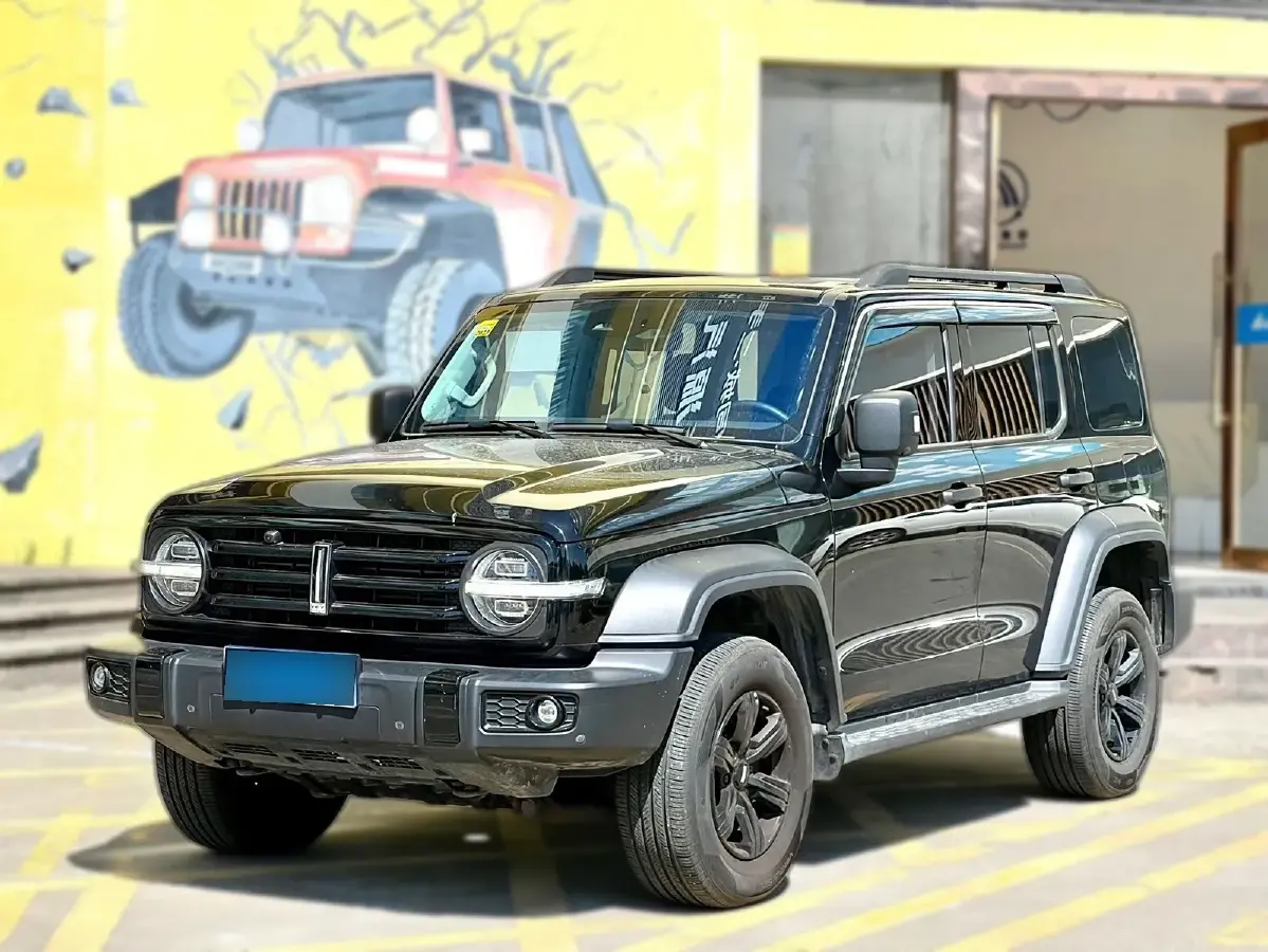 2021 Tank 300 2.0T 227HP L4 8AT