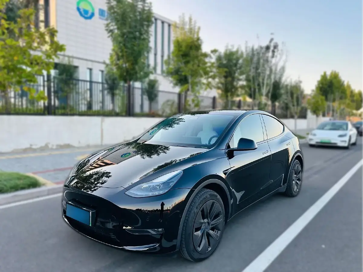 2024 Tesla Model Y BEV 78.4KWH