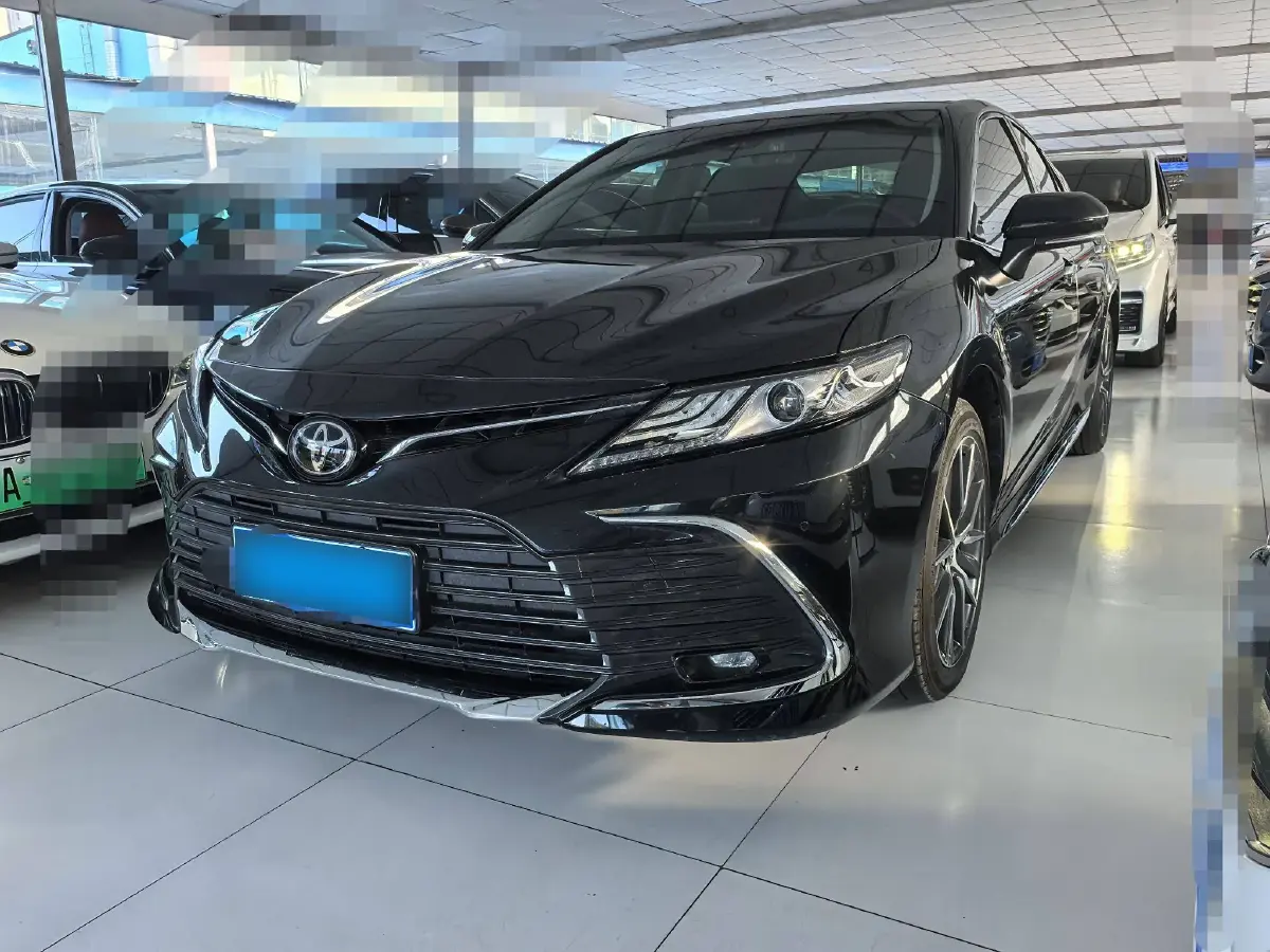 2023 Toyota Camry 2.5L 207HP L4 8AT