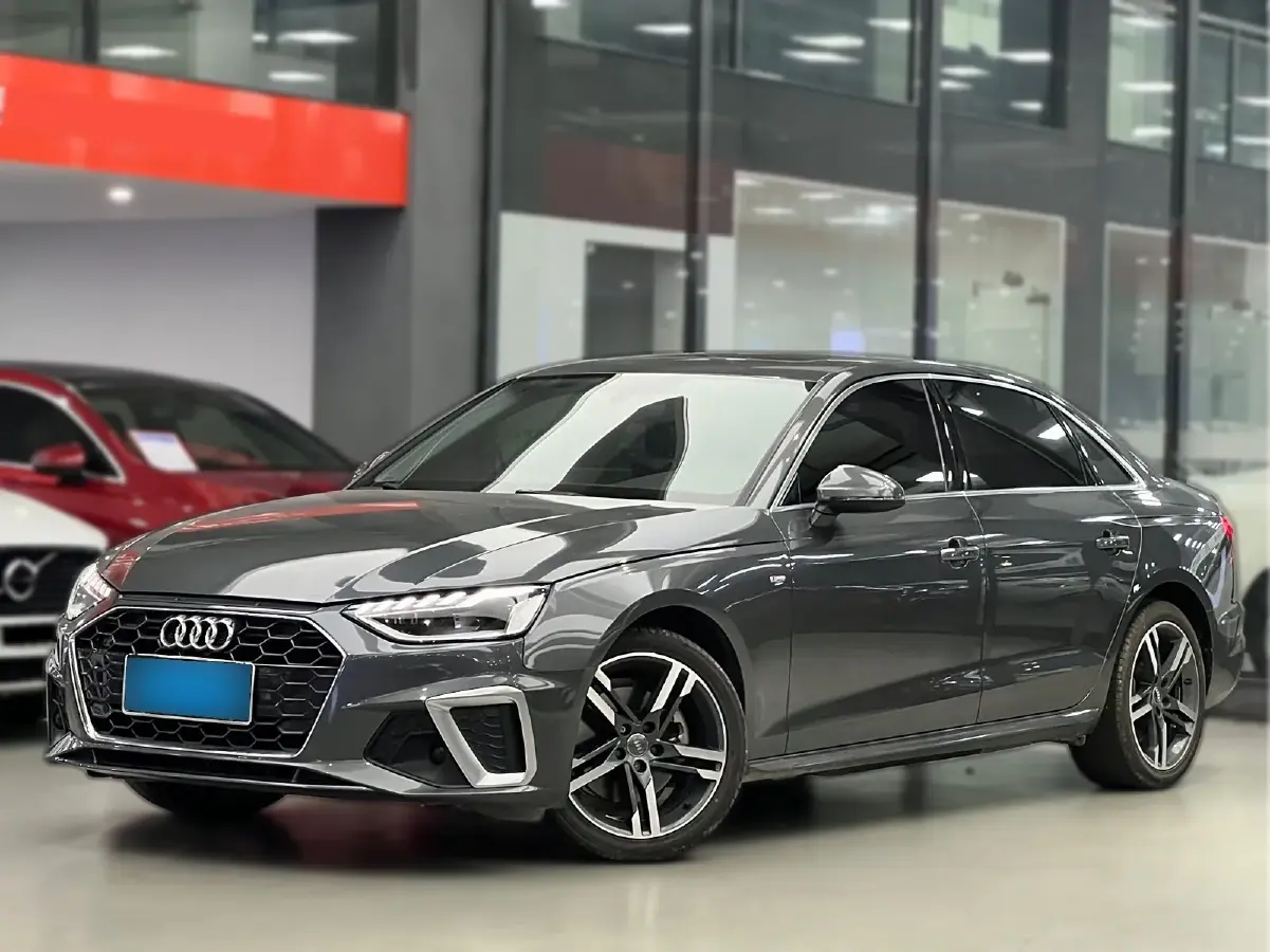 2020 Audi A4L 2.0T 190HP L4 7DCT