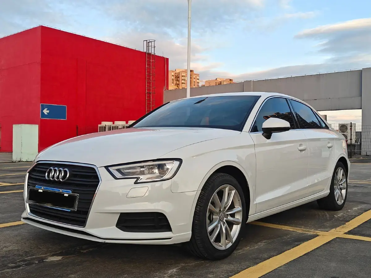 2018 Audi A3 1.4T 150HP L4 7DCT