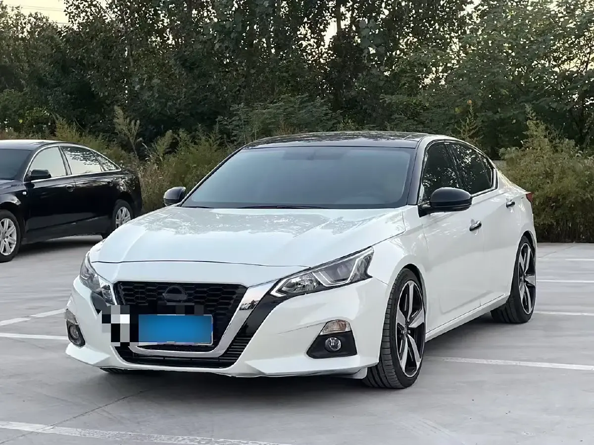 2019 Nissan Teana 2.0T 252HP L4 CVT