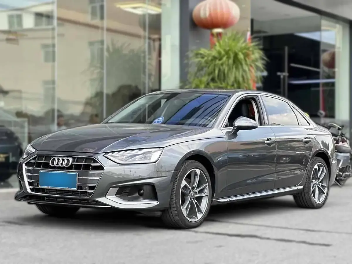 2020 Audi A4L 2.0T 190HP L4 7DCT