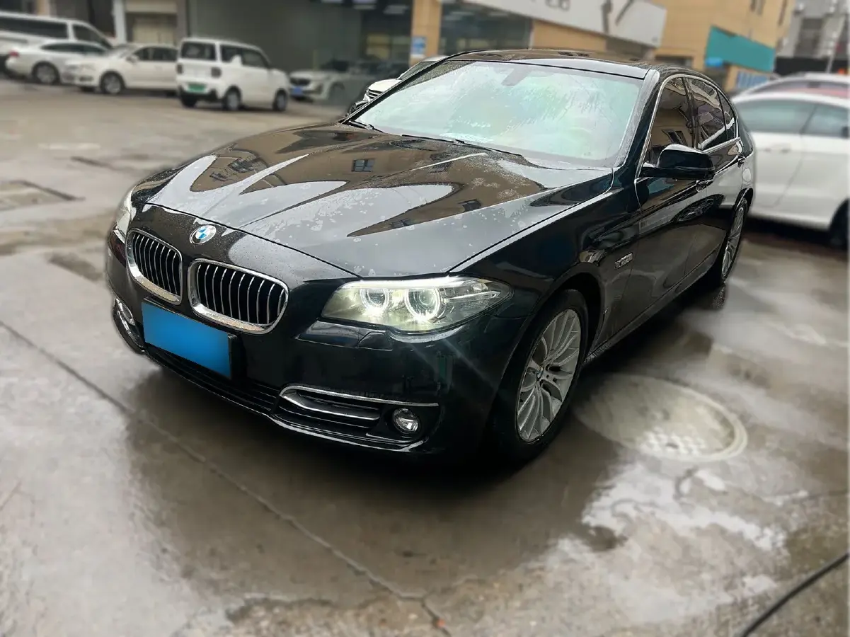 2014 BMW 5 Series 2.0T 218HP L4 8AT