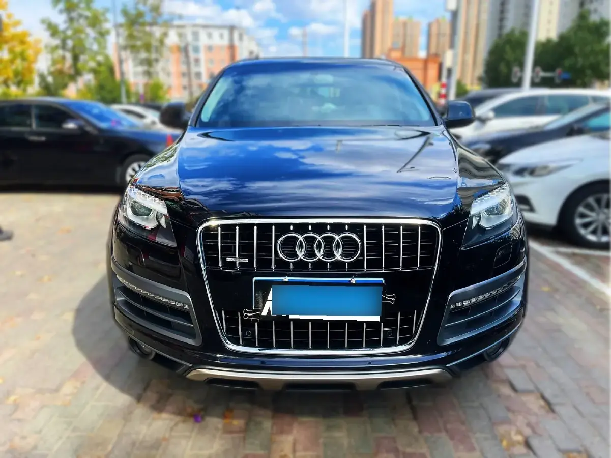 2010 Audi Q7 3.6L 280HP V6 6AT