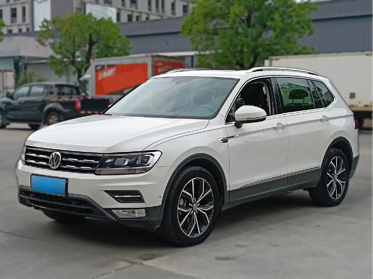 2019 Volkswagen Tiguan L 2.0T 186HP L4 7DCT