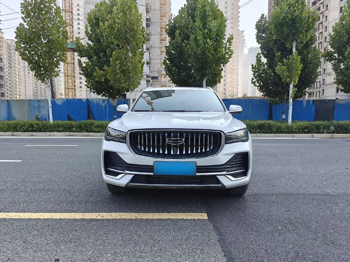 2024 Geely Monjaro 2.0T 238HP L4 8AT