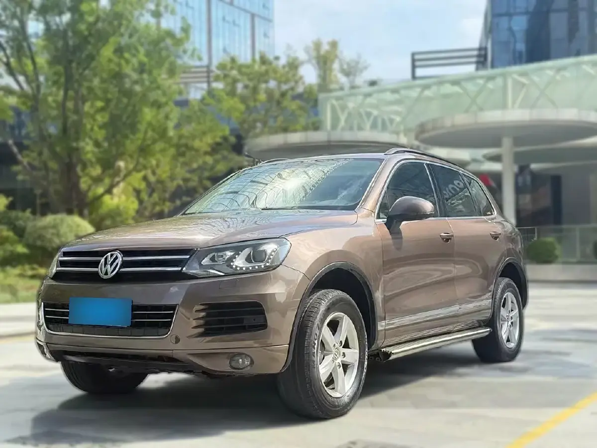 2011 Volkswagen Touareg 3.0T 290HP V6 8AT