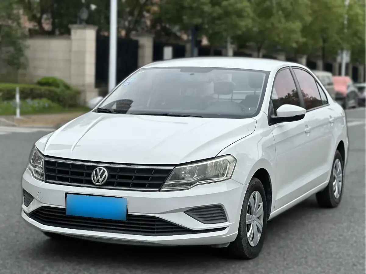 2017 Volkswagen Jetta 1.5L 110HP L4 6AT