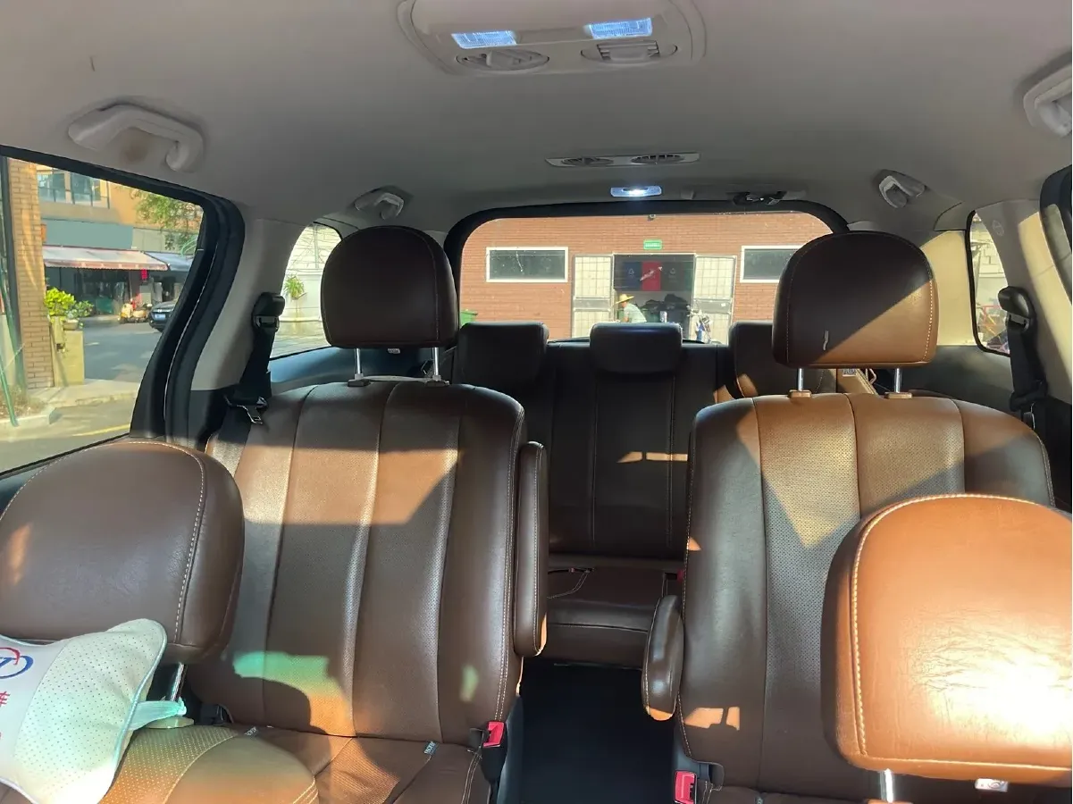 2015 BYD M6 2.4L 167HP L4 6DCT,autocango,china used car exporter,china ev exporter,chinese used car exporter,chinese used ev exporter