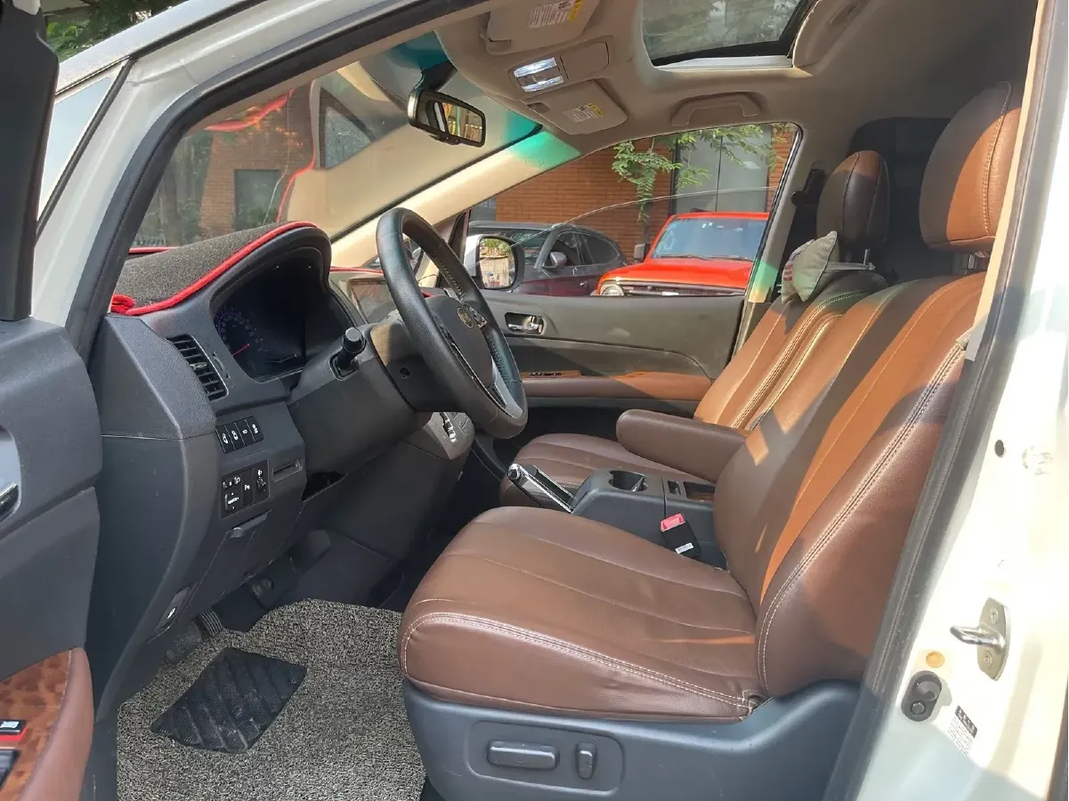 2015 BYD M6 2.4L 167HP L4 6DCT,autocango,china used car exporter,china ev exporter,chinese used car exporter,chinese used ev exporter