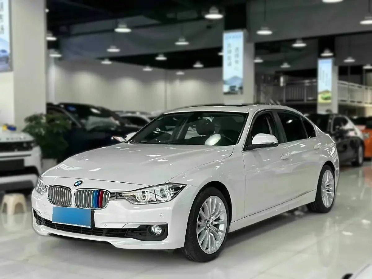 2018 BMW 3 Series 2.0T 184HP L4 8AT