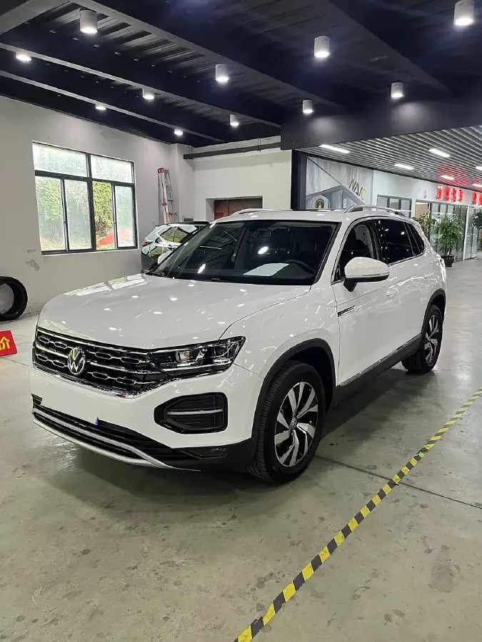 2020 Volkswagen Tayron 2.0T 186HP L4 7DCT