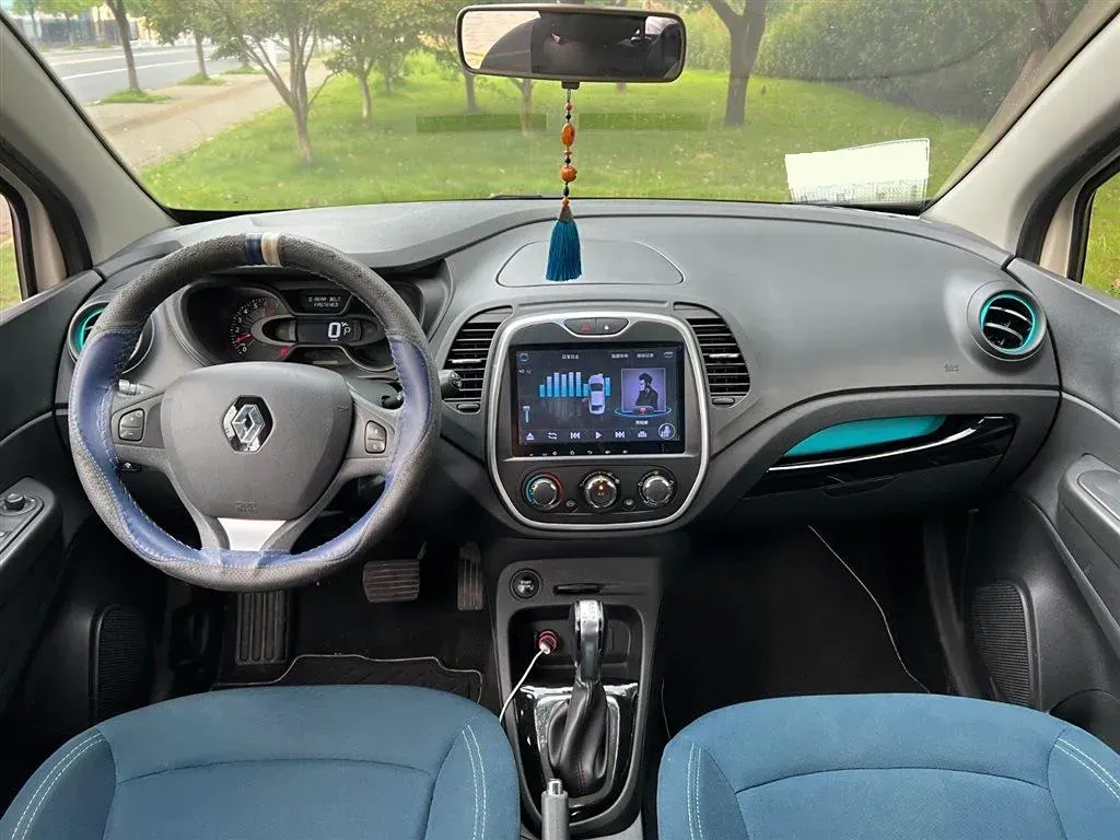 2015 Renault Captur 1.2T 116HP L4 6DCT,autocango,china used car exporter,china ev exporter,chinese used car exporter,chinese used ev exporter