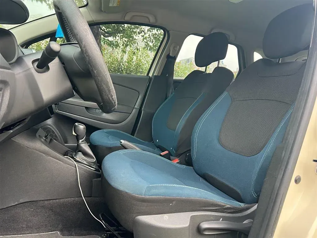 2015 Renault Captur 1.2T 116HP L4 6DCT,autocango,china used car exporter,china ev exporter,chinese used car exporter,chinese used ev exporter