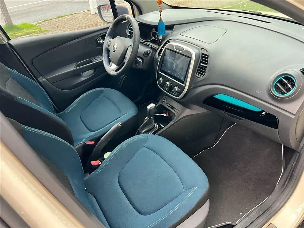 2015 Renault Captur 1.2T 116HP L4 6DCT,autocango,china used car exporter,china ev exporter,chinese used car exporter,chinese used ev exporter