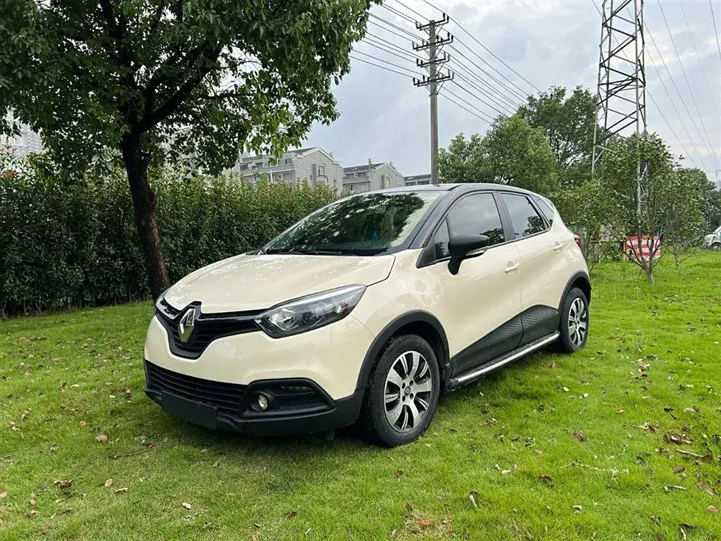 2015 Renault Captur 1.2T 116HP L4 6DCT