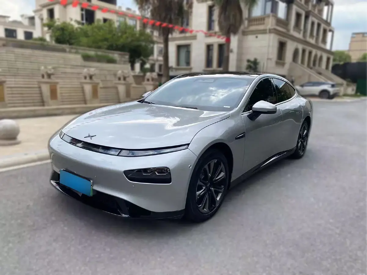 2022 Xpeng P7 BEV 77.9KWH