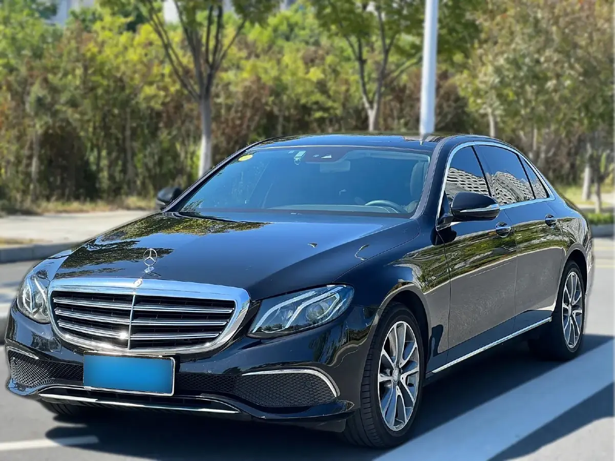 2017 Mercedes-Benz E Class 2.0T 184HP L4 9AT