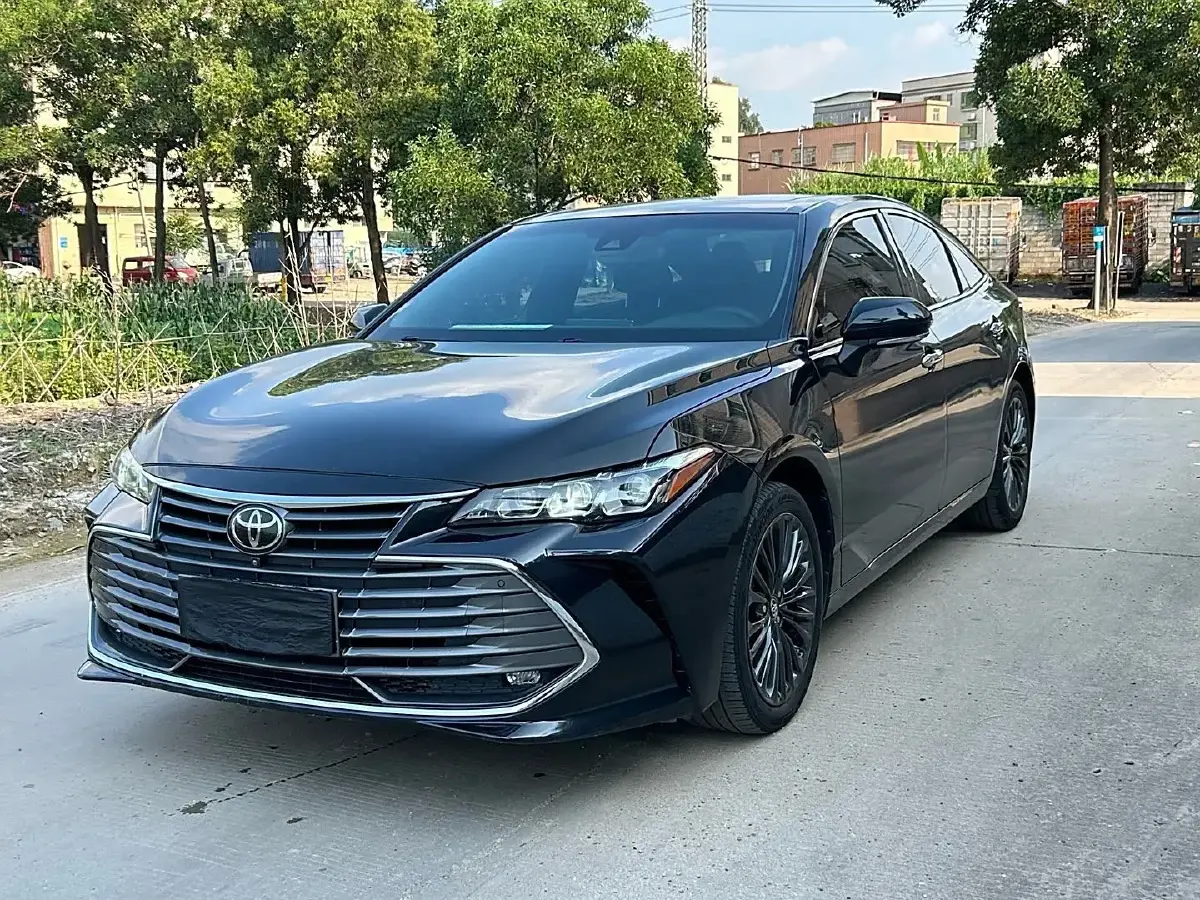 2019 Toyota Avalon 2.0L 178HP L4 CVT