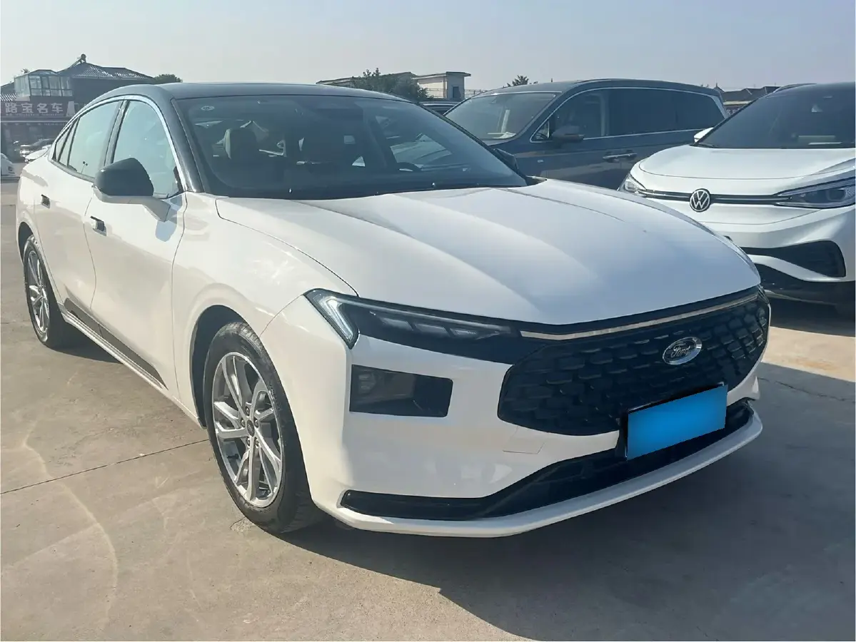 2023 Ford Mondeo 2.0T 254HP L4 8AT