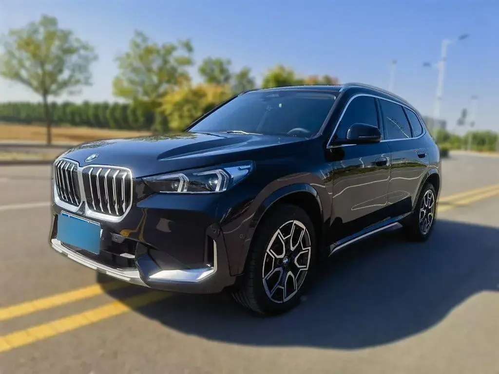 2023 BMW X1 2.0T 204HP L4 7DCT
