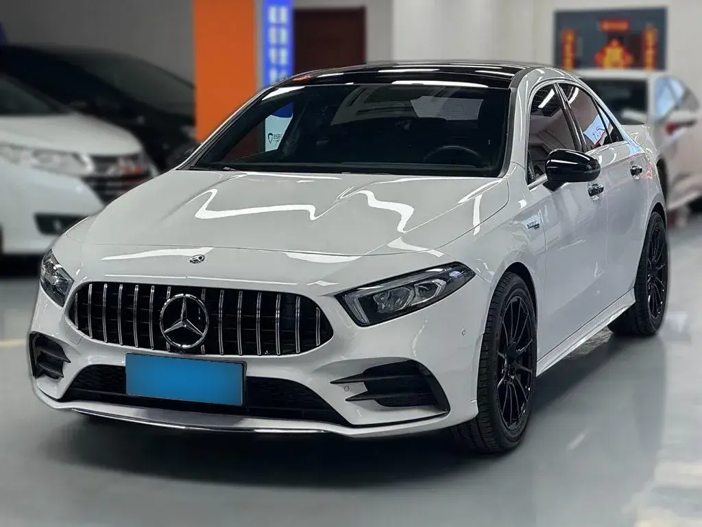 2021 Mercedes-Benz A Class 1.3T 136HP L4 7DCT