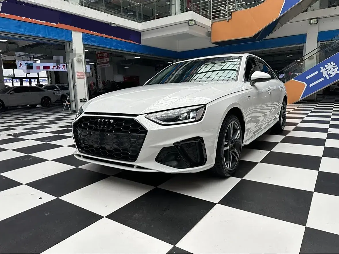 2020 Audi A4L 2.0T 190HP L4 7DCT