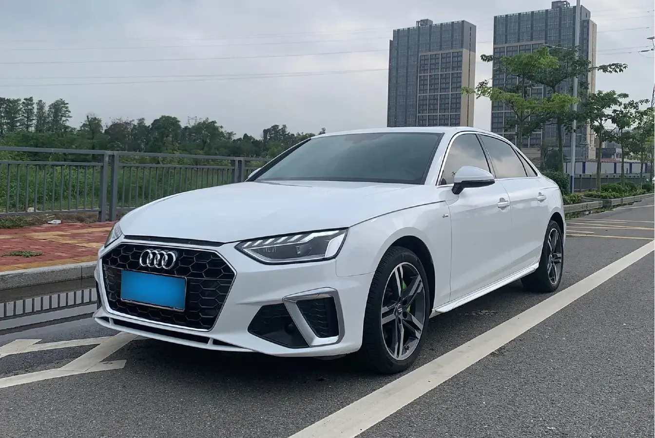 2020 Audi A4L 2.0T 190HP L4 7DCT