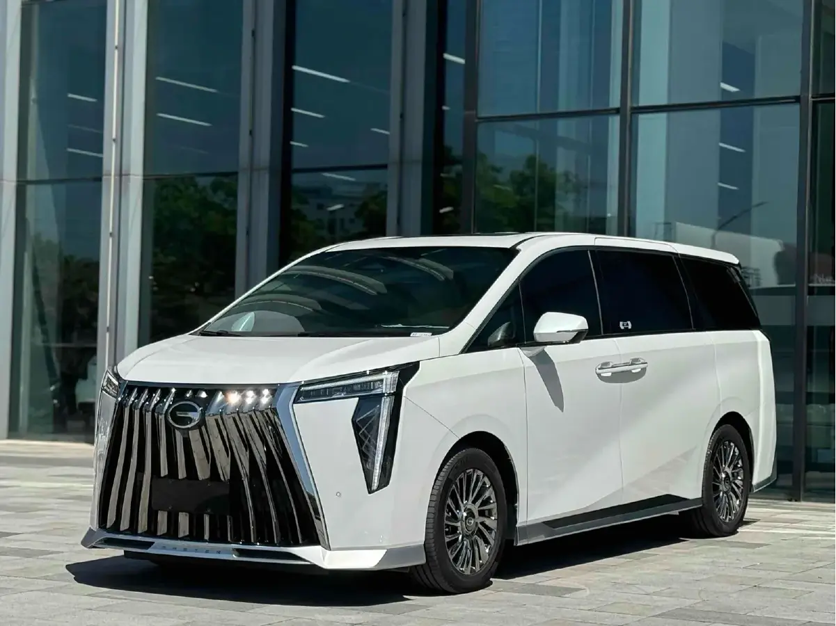 2023 GAC Trumpchi M8 2.0T 252HP L4 8AT