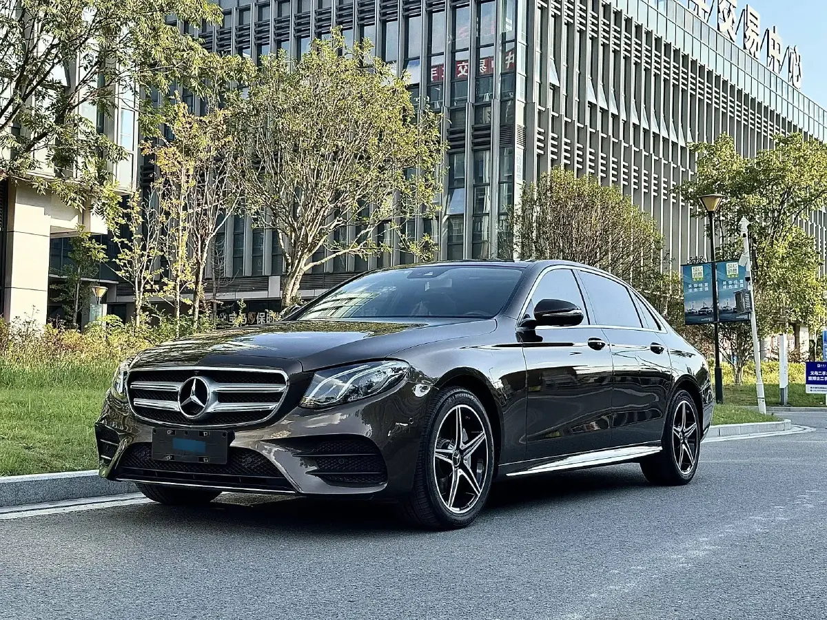 2016 Mercedes-Benz E Class 2.0T 245HP L4 9AT