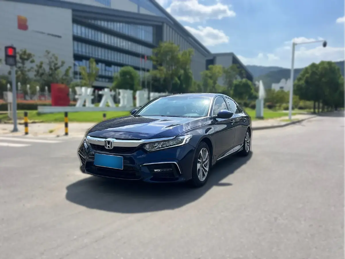 2019 Honda Inspire 1.5T 194HP L4 CVT